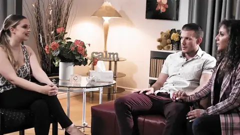 A psychologist is nailing the spouse of a dark-skinned-haired